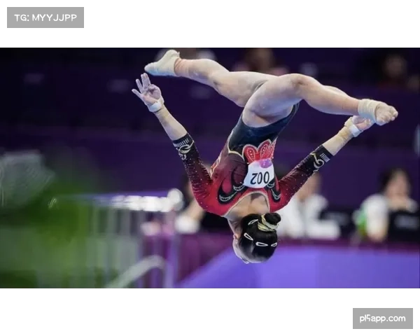 江西体操老将邓娅兰跳马动作难度高 四届全运会坚持终获冠军